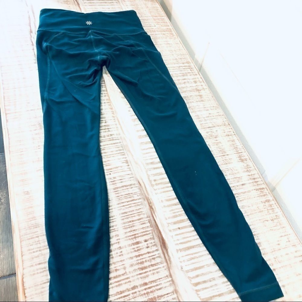 Athleta teal Capri leggings size xxs